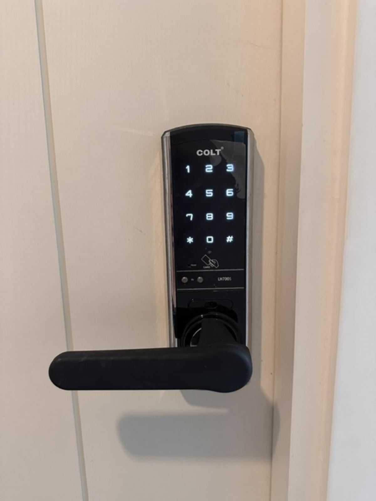 ขายคอนโดแจ้งวัฒนะ เมืองทอง : ขายคอนโดพลัม มิกซ์ แจ้งวัฒนะ เจ้าของขายเพราะย้ายที่อยู่ ไม่เคยปล่อยเช่า ห้องสวย ไม่ช้ำ สภาพดูแลดี