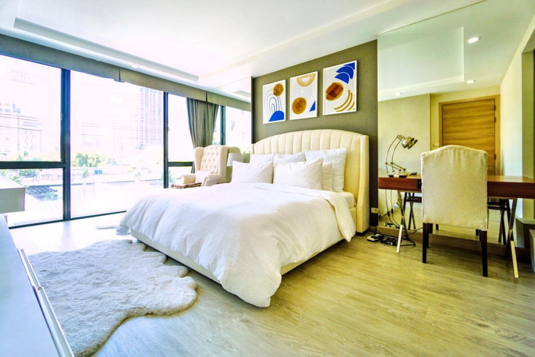 ขายคอนโดวิทยุ ชิดลม หลังสวน : ขาย คอนโด โอทู ฮิป คอนโดมิเนียม 100 ตรม. 2 ห้องนอน ตกแต่งสวยหรู อยู่ในทำเลสุดยอด ใกล้ BTS เพลินจิต ราคาพิเศษ