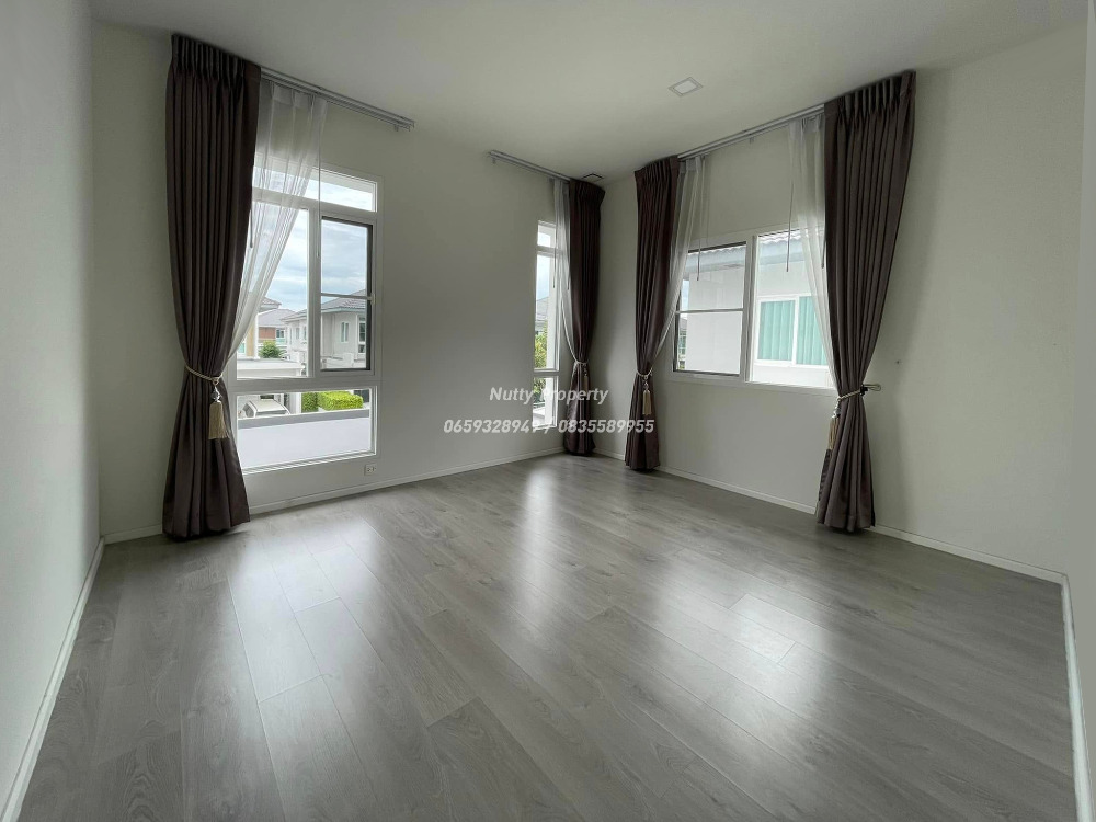 For SaleHouseLadkrabang, Suwannaphum Airport : Manthana Bangna-Wongwaen Sale-Rent Detached corner house, large area