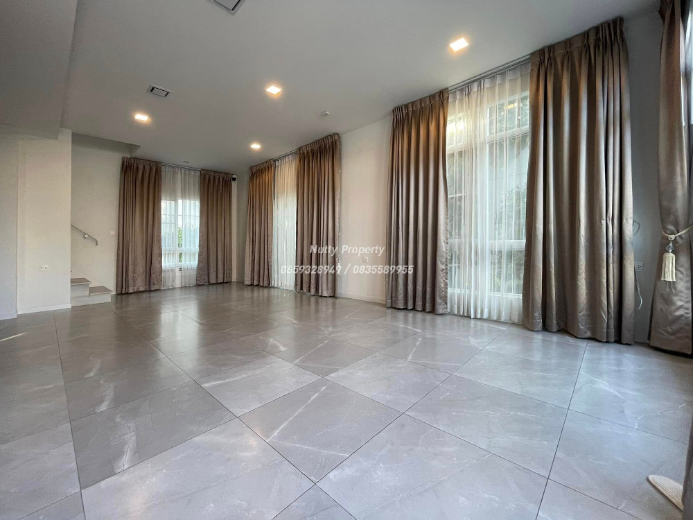 For RentHouseLadkrabang, Suwannaphum Airport : For Rent, Detached corner house, Phase 1, Manthana Bangna-Wongwaen