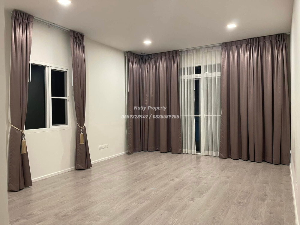 For RentHouseLadkrabang, Suwannaphum Airport : For Rent, Detached corner house, Phase 1, Manthana Bangna-Wongwaen