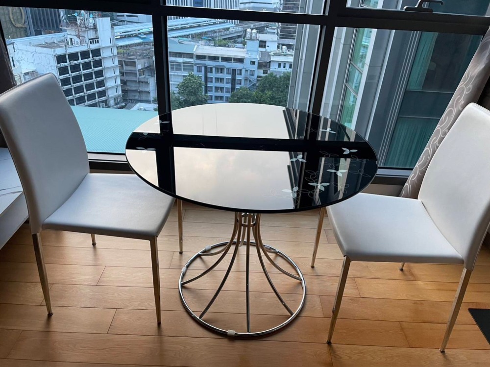 For SaleCondoNana, North Nana,Sukhumvit13, Soi Nana : For sale condo hyde sukhumvit 13 (S03-1735)