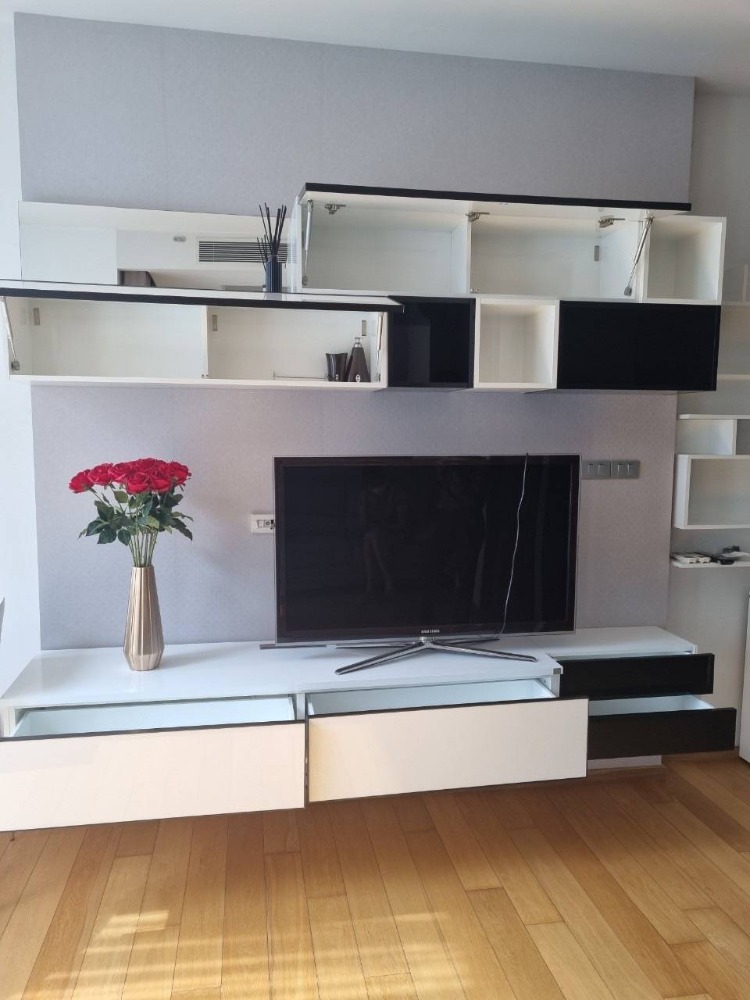 For SaleCondoNana, North Nana,Sukhumvit13, Soi Nana : For sale condo hyde sukhumvit 13 (S03-1735)