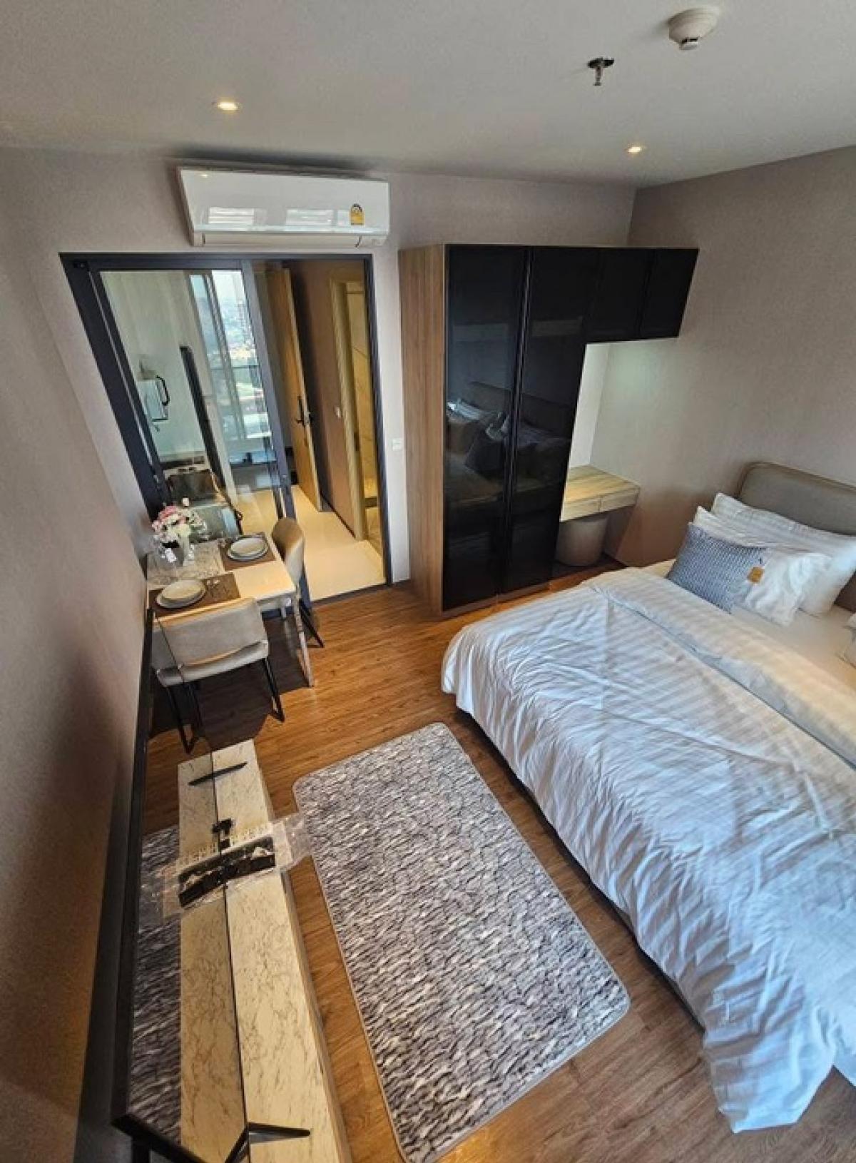 For RentCondoPattaya, Bangsaen, Chonburi : For Rent Once Pattaya 25,000 THB