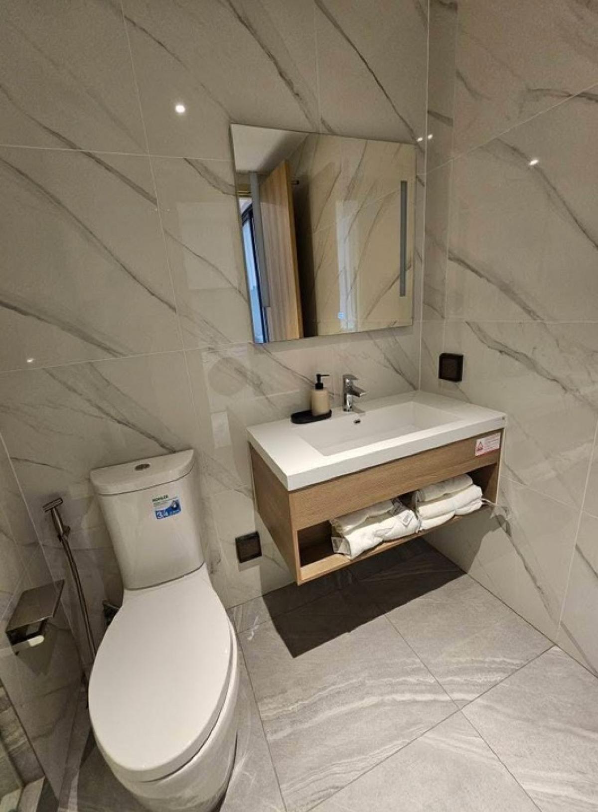 For RentCondoPattaya, Bangsaen, Chonburi : For Rent Once Pattaya 25,000 THB