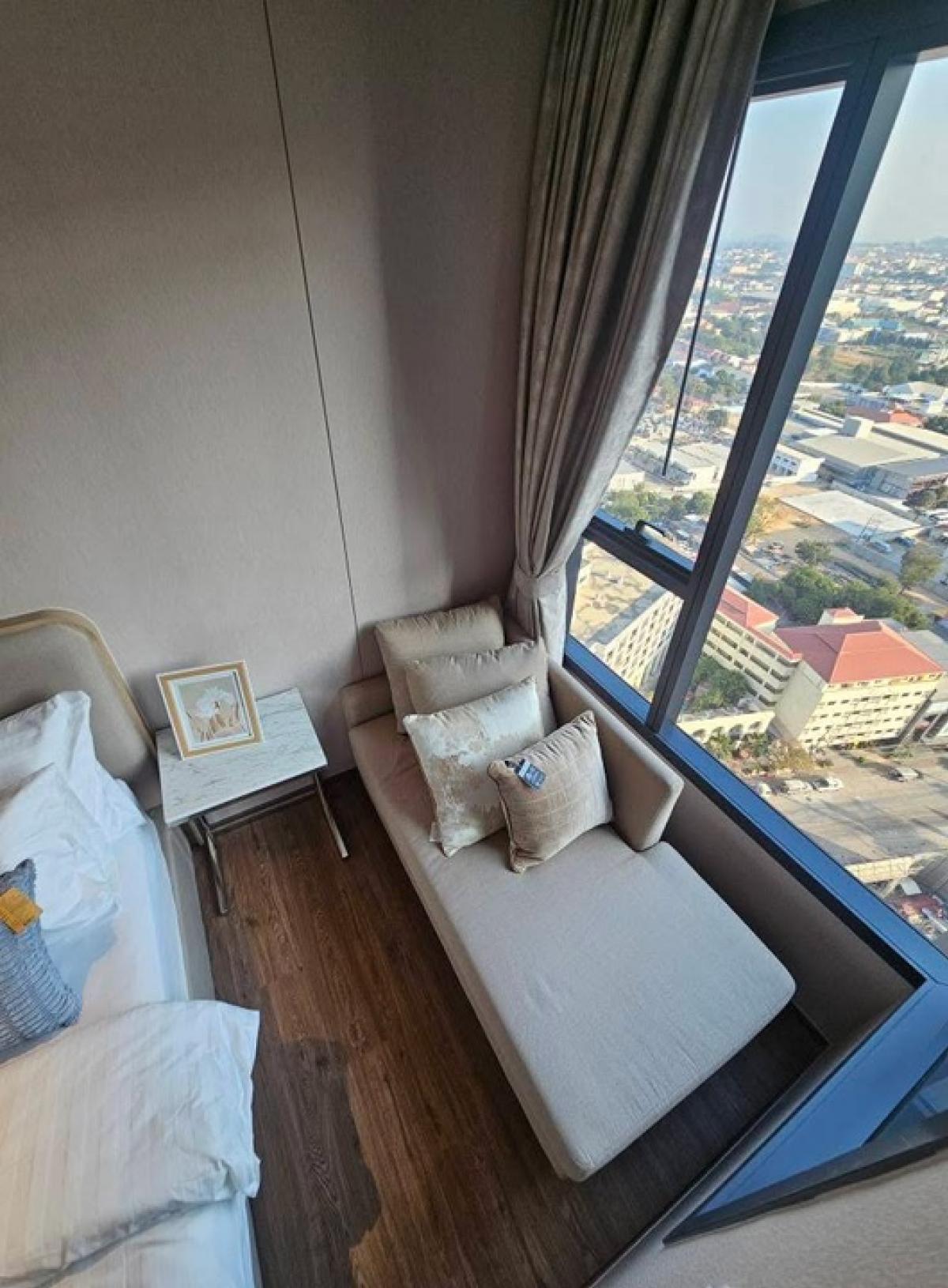 For RentCondoPattaya, Bangsaen, Chonburi : For Rent Once Pattaya 25,000 THB