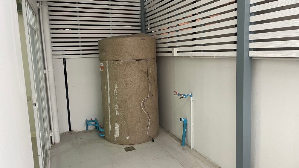 ให้เช่าทาวน์โฮมสมุทรปราการ สำโรง : ให้เช่า ทาวน์โฮม 2 ชั้น หลัง เมกะบางนา🔥🔥 🐶🐱อยู่ เลี้ยงน้องหมาแมวได้🐶🐱 🏡 อินดี้ บางนา กม.7 (2)  Indy Bangna Km.7 (2) 🏡 #NearMegaBangna . #รายละเอียด - 2 ห้องนอน 3 ห้องน้ำ - พท.18 ตร.ว. **อนุญาติให้เลี้ยงสัตว์ตัวเล