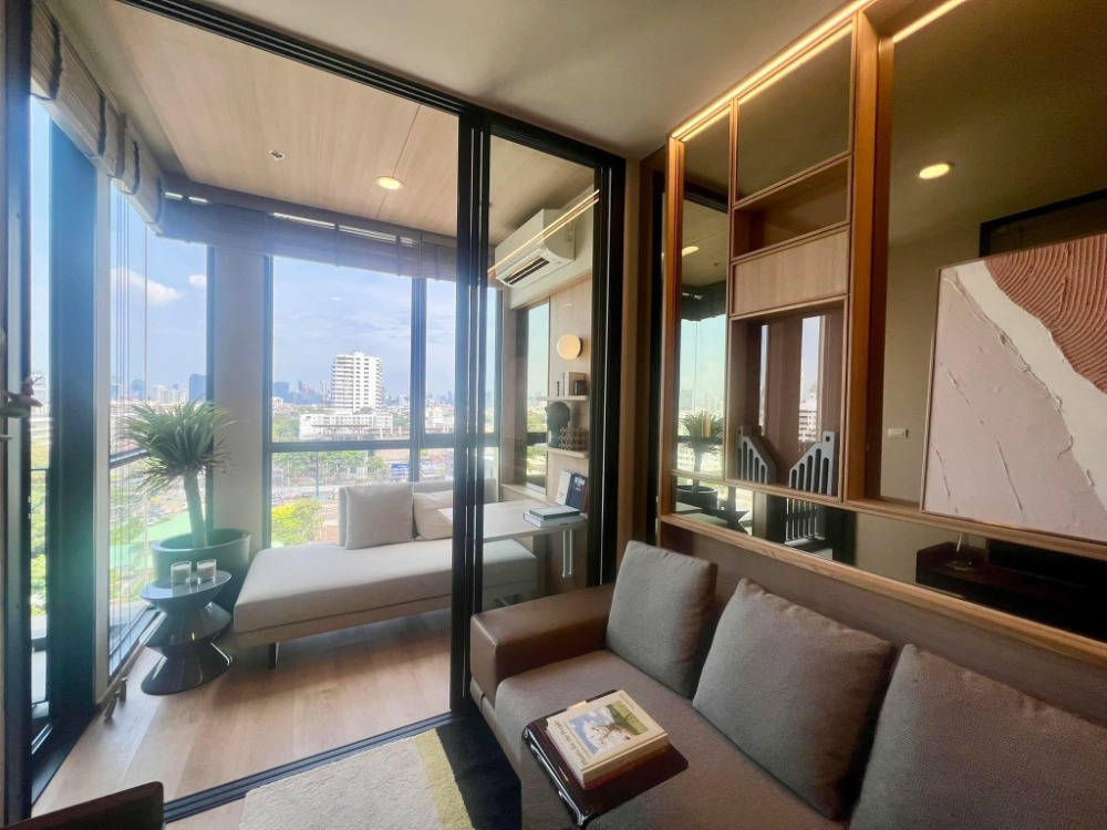 ขายคอนโดสาทร นราธิวาส : The Issara Sathorn / 1 Bedroom (FOR SALE), ดิ อิสสระ สาทร / 1 ห้องนอน (ขาย) NUT1142