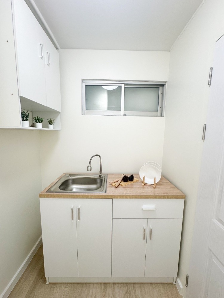 ขายคอนโดลาดพร้าว101 แฮปปี้แลนด์ : ขายห้องสวย!! คอนโด Lumpini Center Ladprao111 (ลุมพินี เซ็นเตอร์ ลาดพร้าว111) พร้อมลากกระเป๋าเข้าอยู่