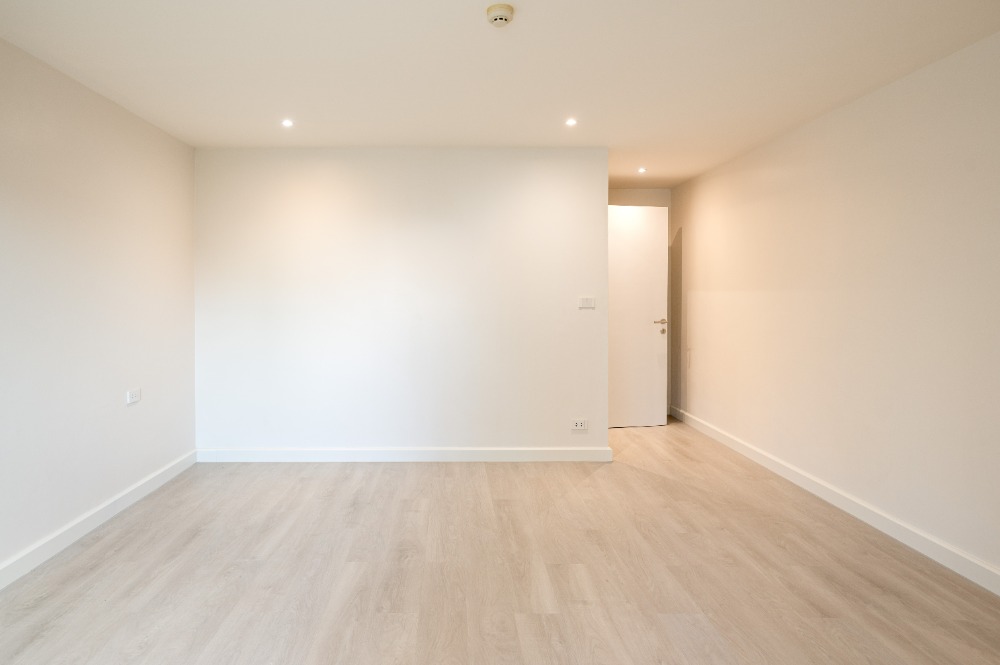 For SaleCondoSukhumvit, Asoke, Thonglor : 3 bed pet-friendly condo at Ekkamai, Fully furnished, Nice Decoration, Next to Big C and close to BTS Ekkamai station