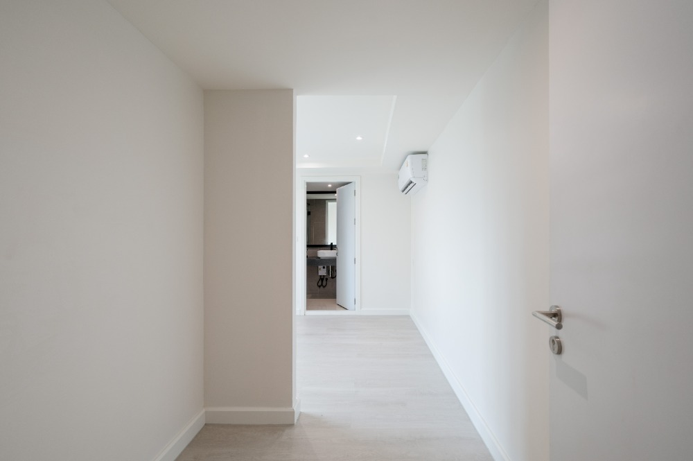 For SaleCondoSukhumvit, Asoke, Thonglor : 3 bed pet-friendly condo at Ekkamai, Fully furnished, Nice Decoration, Next to Big C and close to BTS Ekkamai station