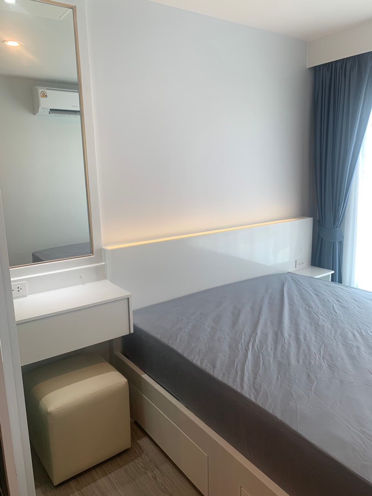 For RentCondoBangna, Bearing, Lasalle : Condo for rent, Regent Home Bangna, Building A, 14-16th floor, built-in, luxurious throughout the room, open view, very beautiful, rental price 11,000 baht