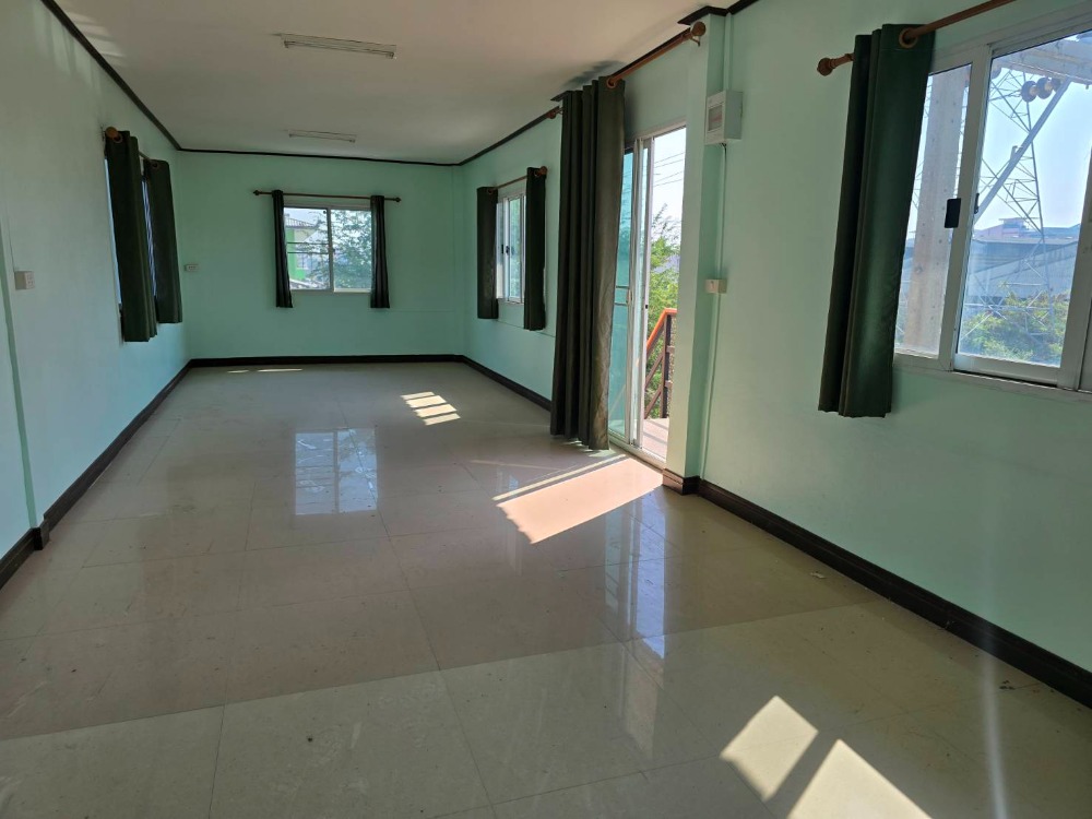 For SaleHotel&Apartment BusinessPathum Thani,Rangsit, Thammasat : For sale: Dormitory, Khlong Nueng, Pathum Thani, 48 rooms, area 1 ngan 65 sq m.
