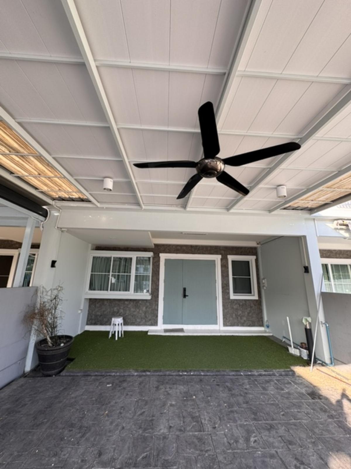 ให้เช่าทาวน์โฮมบางนา แบริ่ง ลาซาล : 💥ForRent💥Indy2 Bangna-Ramkhamhang 2 🏡 Near Mega Bangna‼️ Ready to move in ‼️