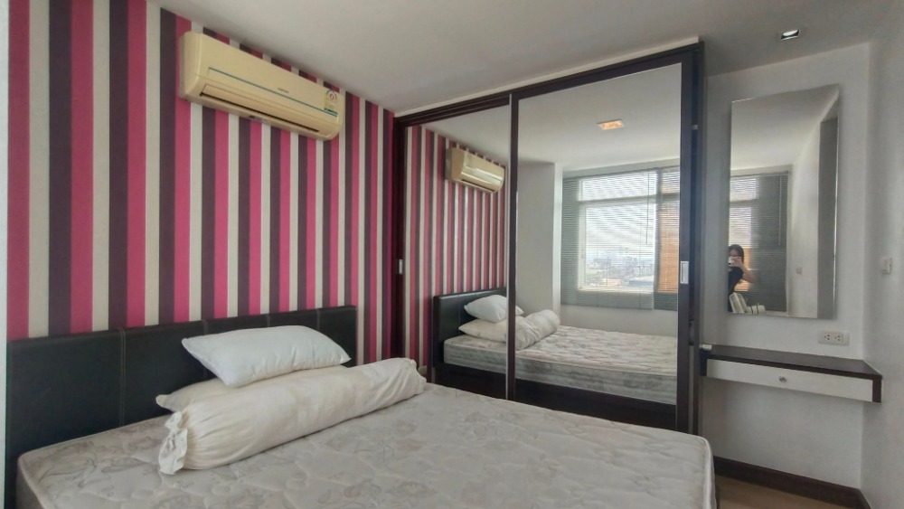 ให้เช่าคอนโดเลียบทางด่วนรามอินทรา : เจ ดับบลิว บูเลอวาร์ด ศรีวรา บิ้วอิน กั้นห้องเป็นสัดส่วน คอนโดให้เช่า J.W. Boulevard Srivara