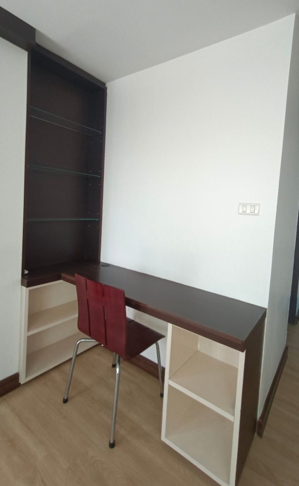 ให้เช่าคอนโดเลียบทางด่วนรามอินทรา : เจ ดับบลิว บูเลอวาร์ด ศรีวรา บิ้วอิน กั้นห้องเป็นสัดส่วน คอนโดให้เช่า J.W. Boulevard Srivara