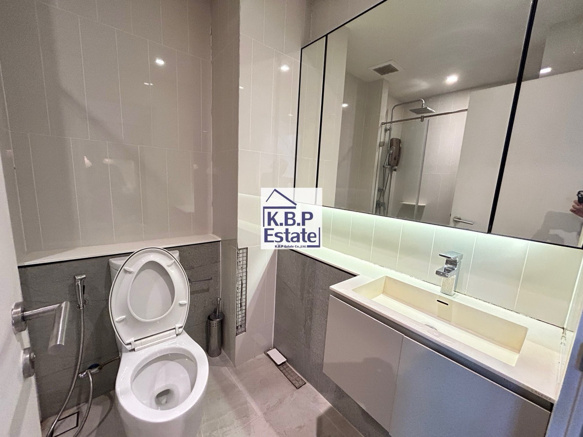 ขายคอนโดสะพานควาย จตุจักร : ขายขาดทุน The reserve phahol - pradipat /Duplex 1 Bed