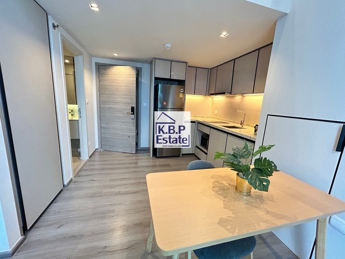 ขายคอนโดสะพานควาย จตุจักร : ขายขาดทุน The reserve phahol - pradipat /Duplex 1 Bed