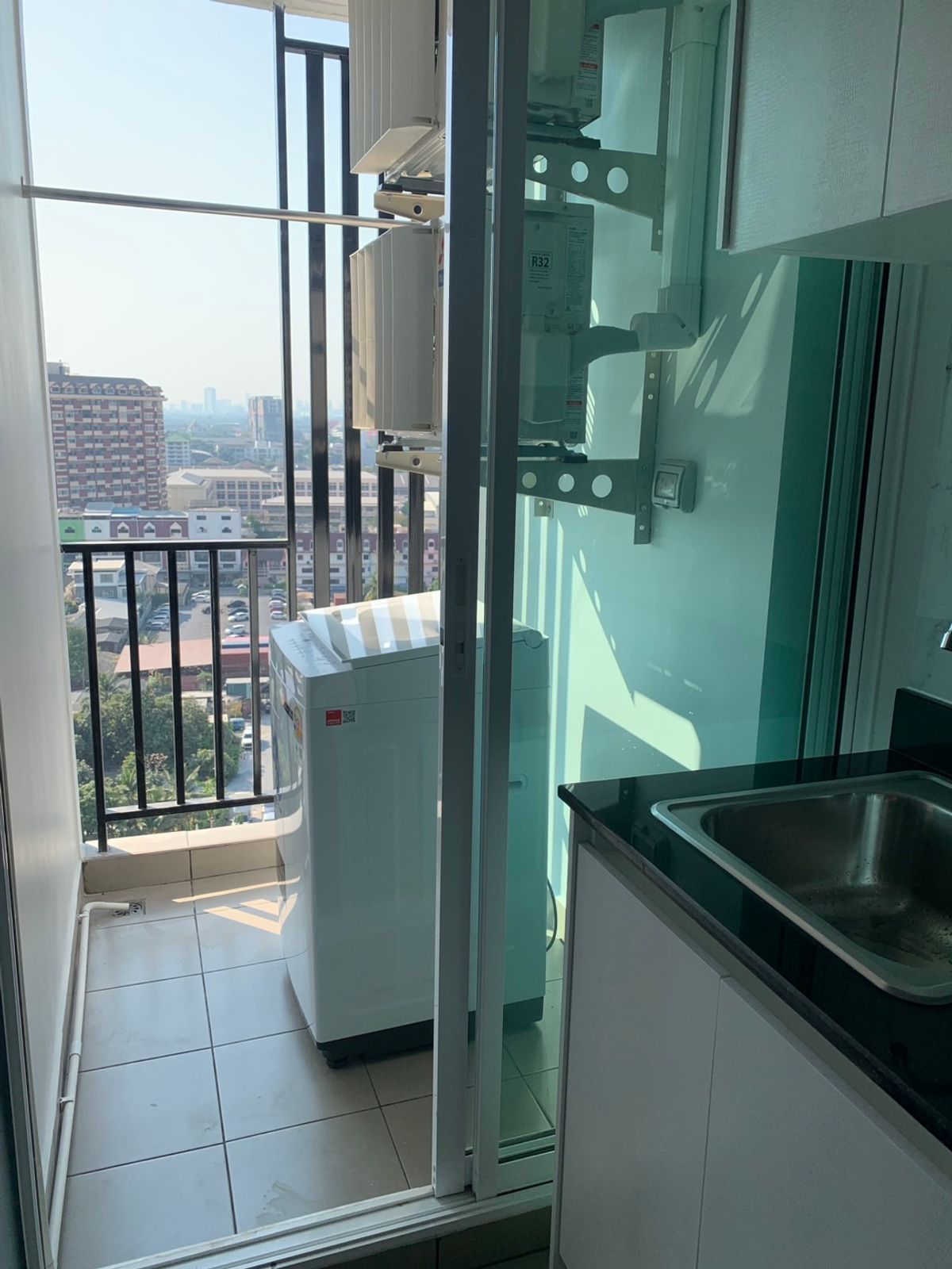 For RentCondoBangna, Bearing, Lasalle : Condo for rent, Regent Home Bangna, Building A, 14-16th floor, built-in, luxurious throughout the room, open view, very beautiful, rental price 11,000 baht