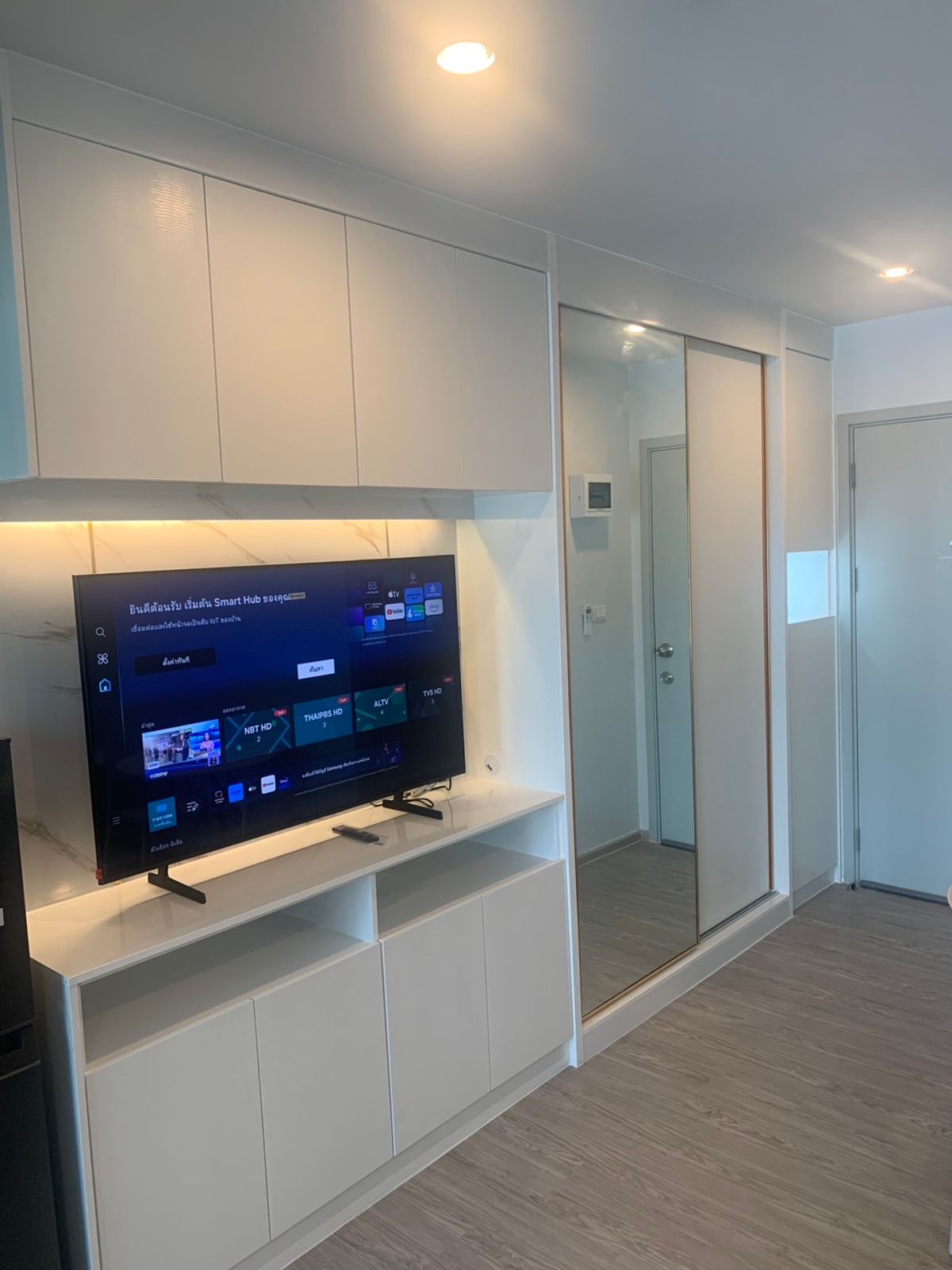 For RentCondoBangna, Bearing, Lasalle : Condo for rent, Regent Home Bangna, Building A, 14-16th floor, built-in, luxurious throughout the room, open view, very beautiful, rental price 11,000 baht