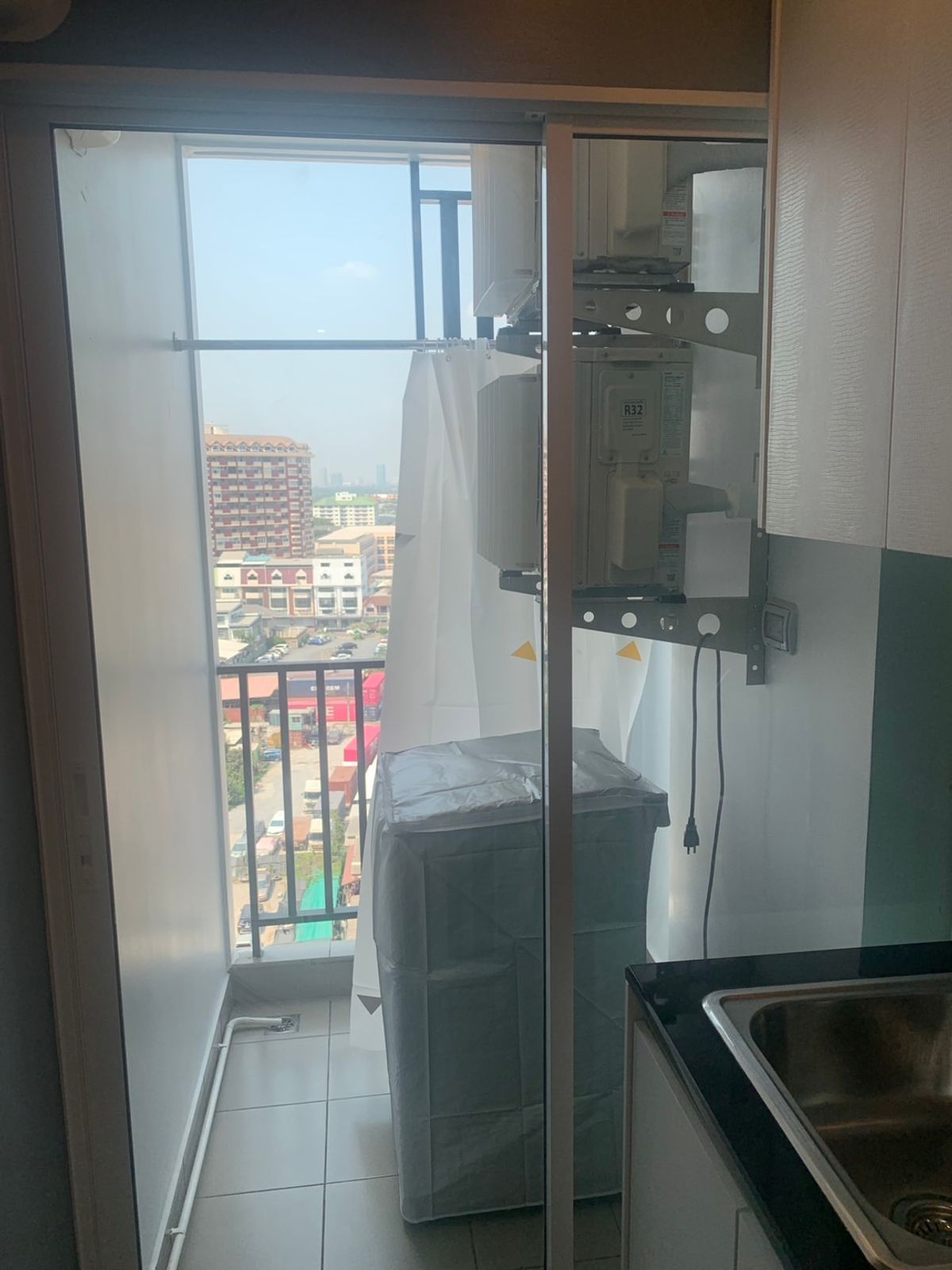 For RentCondoBangna, Bearing, Lasalle : Condo for rent, Regent Home Bangna, Building A, 14-16th floor, built-in, luxurious throughout the room, open view, very beautiful, rental price 11,000 baht