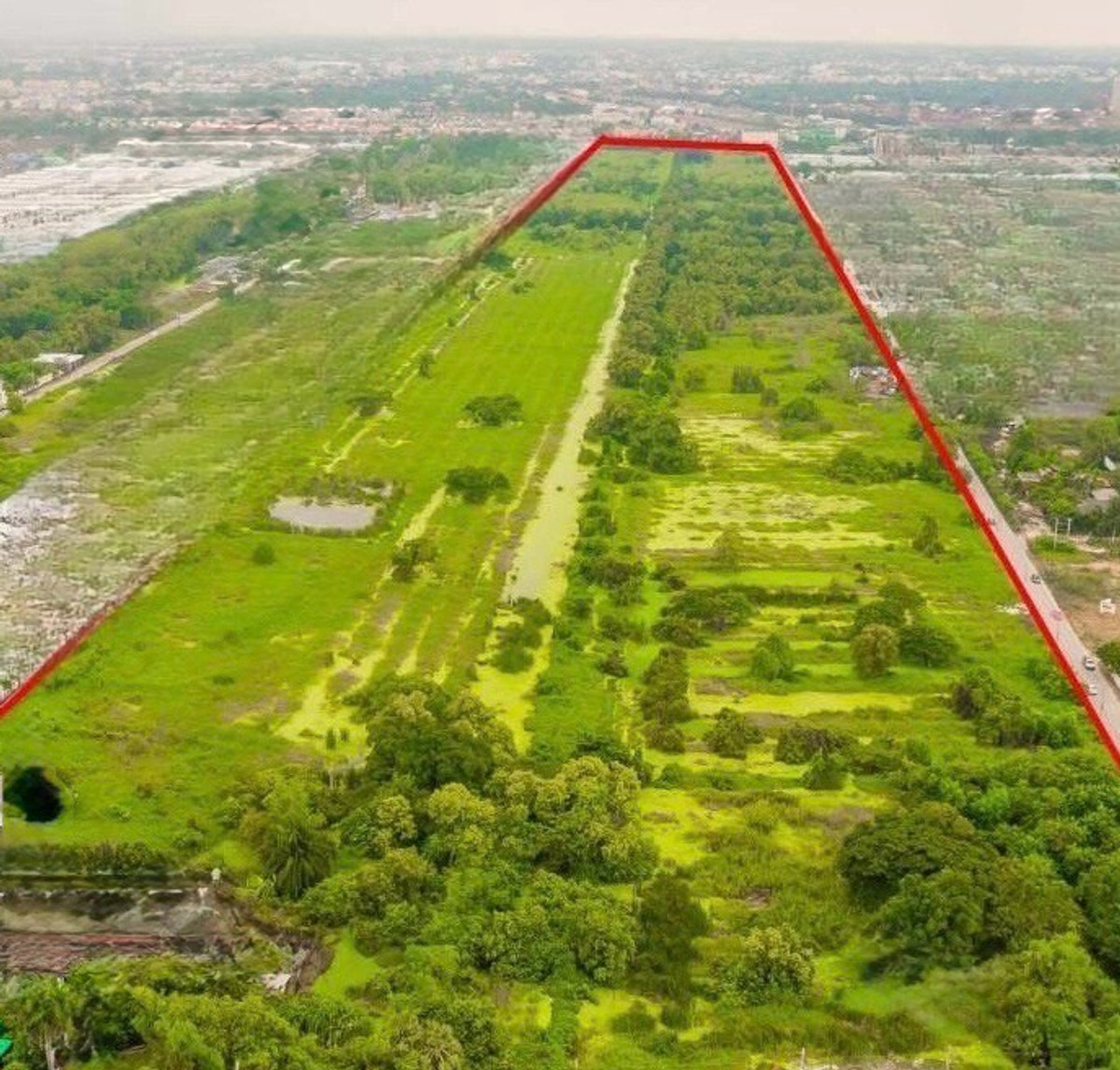 For SaleLandPathum Thani,Rangsit, Thammasat : Large Land for Sale in Rangsit Area, Approximately 95 Rai, Near Major Commercial Zone, Suitable for Development and Long-Term Investment