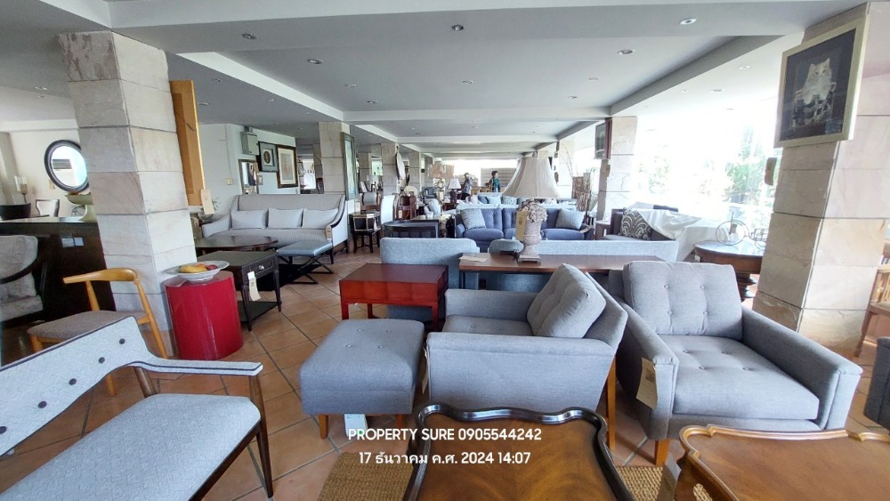 For RentOfficeYothinpattana,CDC : Office building for rent, showroom and residence, 4.5-storey stand alone building, usable area 2,000 sq m., business area near Rama 9-Lat Phrao