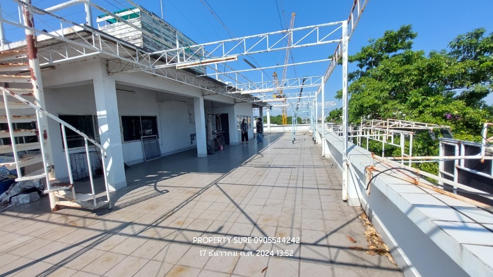 For RentOfficeYothinpattana,CDC : Office building for rent, showroom and residence, 4.5-storey stand alone building, usable area 2,000 sq m., business area near Rama 9-Lat Phrao