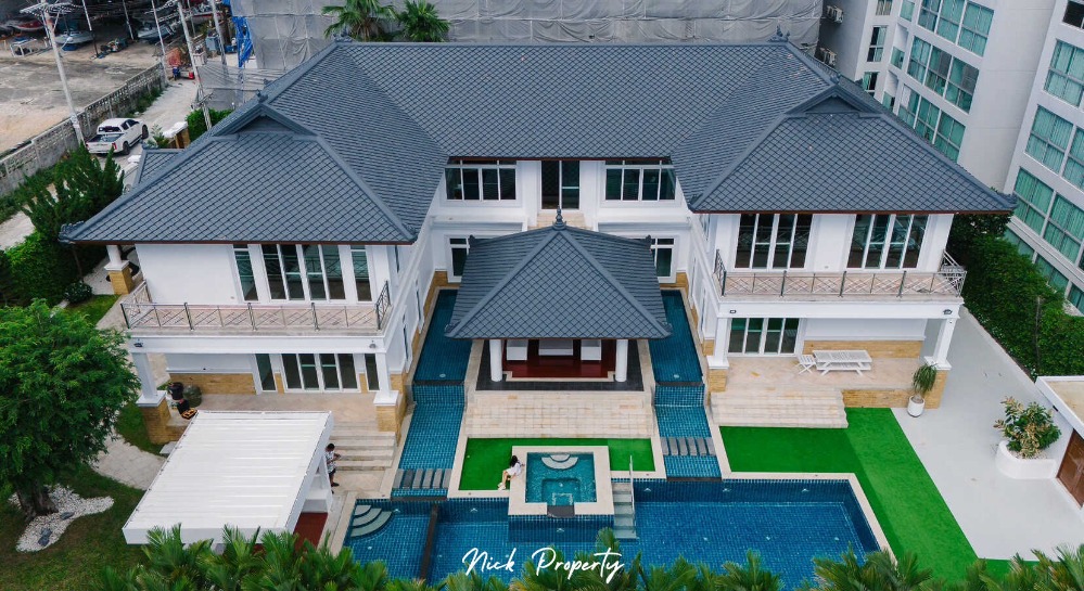 ขายบ้านพัทยา บางแสน ชลบุรี สัตหีบ : LUXURY HOUSE Pool Villa Pattaya - บ้านเดี่ยว หลังใหญ่ พร้อมสระว่ายน้ำ ใกล้ชายหาด พื้นที่เกือบหนึ่งไร่  ทำเลทอง เขาพระตำหนัก พัทยา