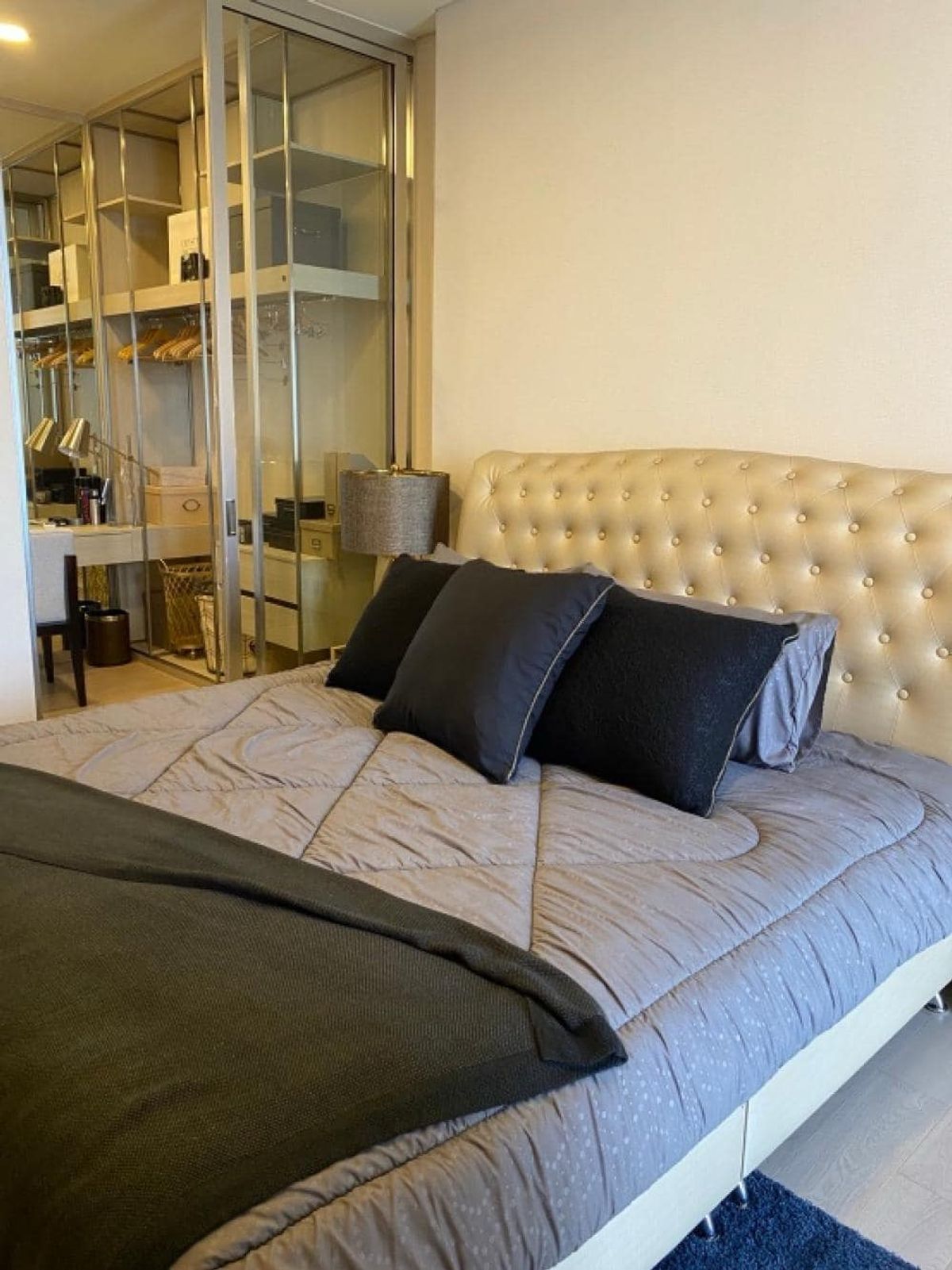 For RentCondoSukhumvit, Asoke, Thonglor : For rent Siamese Exclusive Sukhumvit 42, 2 bedrooms, near BTS Ekkamai,