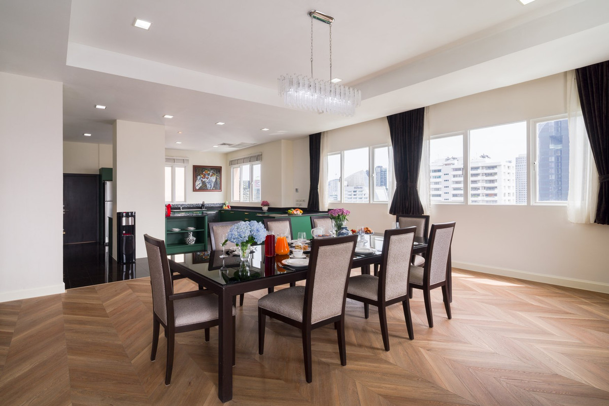 ให้เช่าคอนโดสุขุมวิท อโศก ทองหล่อ : ✨ ให้เช่าPenthouse รีโนเวทใหม่ใจกลางเมือง ขนาด 440 ตรม. เฟอร์นิเจอร์ครบ ชั้นบนสุด ใกล้BTSอโศก และMRT สุขุมวิท