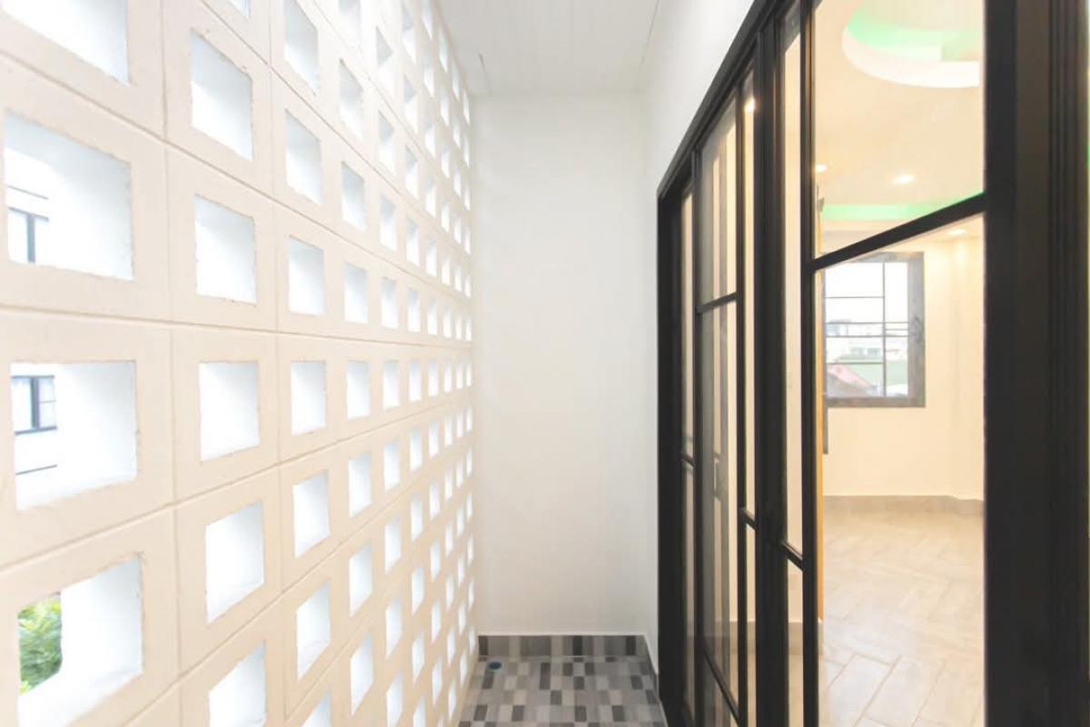 For SaleHome OfficeRatchadapisek, Huaikwang, Suttisan : 🚩For Sale : Home Office Stand alone Renovated @ Suthisarn (Home Office/Single house Soi 20 June Suthisarn)