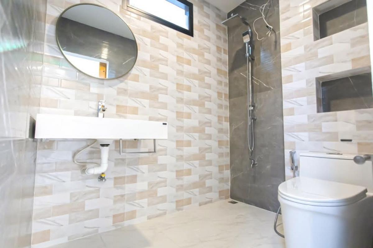 For SaleHome OfficeRatchadapisek, Huaikwang, Suttisan : 🚩For Sale : Home Office Stand alone Renovated @ Suthisarn (Home Office/Single house Soi 20 June Suthisarn)