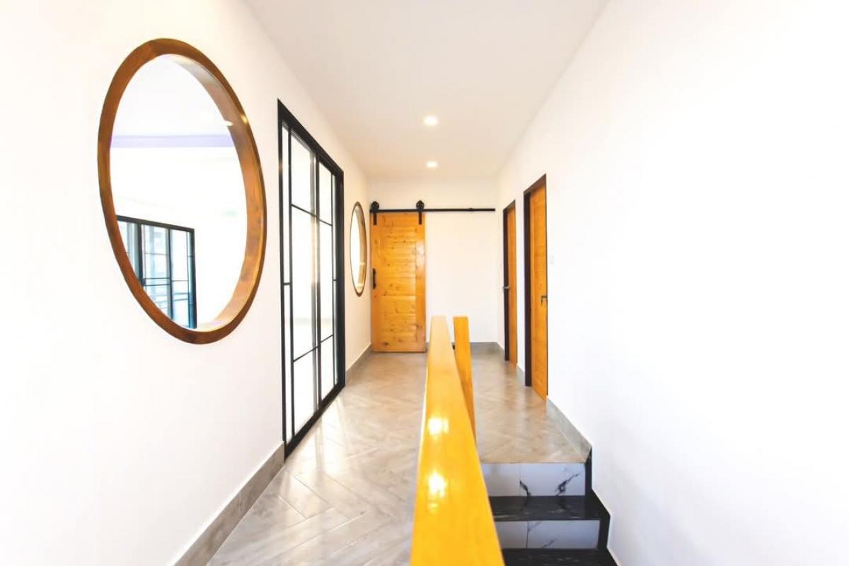 For SaleHome OfficeRatchadapisek, Huaikwang, Suttisan : 🚩For Sale : Home Office Stand alone Renovated @ Suthisarn (Home Office/Single house Soi 20 June Suthisarn)