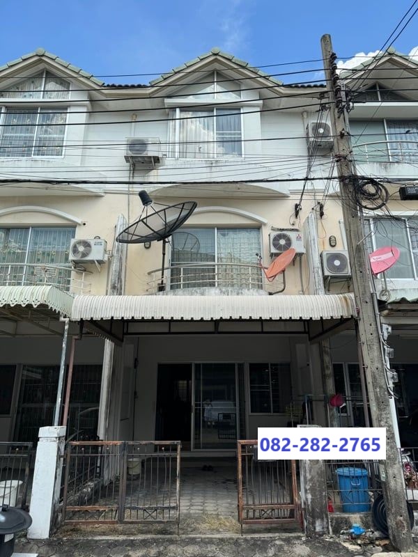 For SaleTownhomeRatchadapisek, Huaikwang, Suttisan : 17.5 sq m, 4 bedrooms, 3 bathrooms, 3-storey townhouse, Supalai Ville Ratchadaphisek 32, Soi Lat Phrao 23