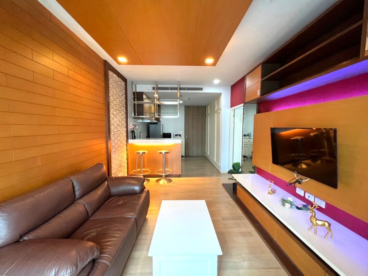 For RentCondoSukhumvit, Asoke, Thonglor : Noble Refine 📍1 Bedroom 53 SQ.M. Fully Furnished 📞Line @pukkhome (with @)