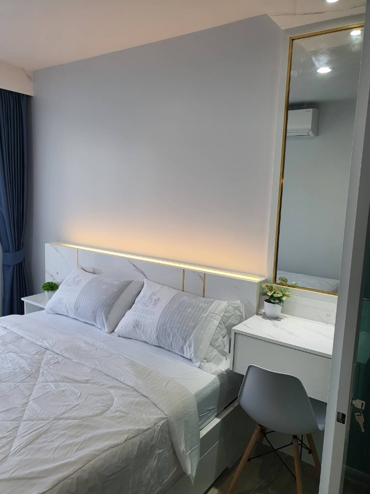 ให้เช่าคอนโดอ่อนนุช อุดมสุข : เช่าคอนโด รีเจ้นท์โฮมบางนา (Regent Home Bangna)  ตึก A ชั้น 16 บิ้วอิน หรูทั้งห้อง  วิวโล่ง สวยมาก  ราคาเช่า 11,000 บาท