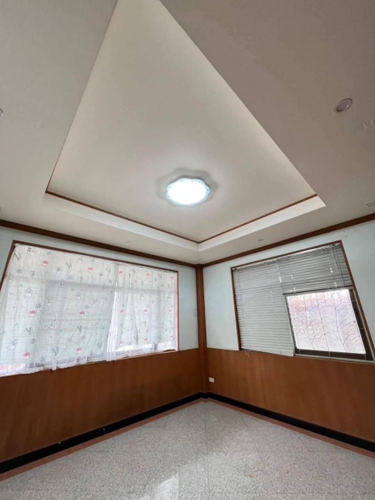 ให้เช่าบ้านลาดพร้าว101 แฮปปี้แลนด์ : ขายและให้เช่าบ้านเดี่ยว 3 ชั้น ลาดพร้าว 93 เหมาะทำออฟฟิศ โฮมออฟฟิศ หรือสตูดิโอไลฟ์สด จดทะเบียนบริษัทได้