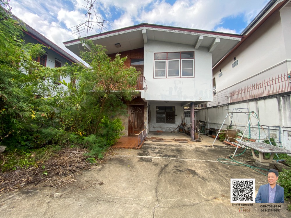 ขายบ้านสุขุมวิท อโศก ทองหล่อ : ขายที่ดินพร้อมบ้านเก่า สุขุมวิท 65 ซอยชัยพฤกษ์ ทำเลเอกมัย