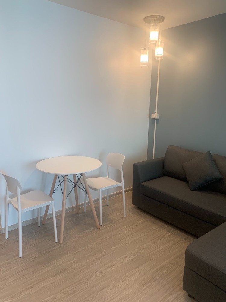 ให้เช่าคอนโดอ่อนนุช อุดมสุข : เช่าคอนโด รีเจ้นท์โฮมบางนา (Regent Home Bangna)  ตึก A ชั้น 16 บิ้วอิน หรูทั้งห้อง  วิวโล่ง สวยมาก  ราคาเช่า 11,000 บาท