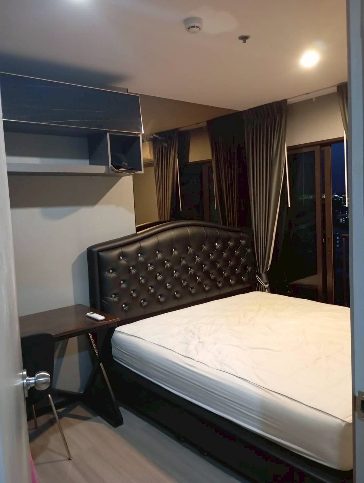 For RentCondoPinklao, Charansanitwong : ✨Condo for rent one bed plus (2 bedrooms) MRT Bang Yi Khan ✨ 🔥Parkland Charan Pinklao🔥