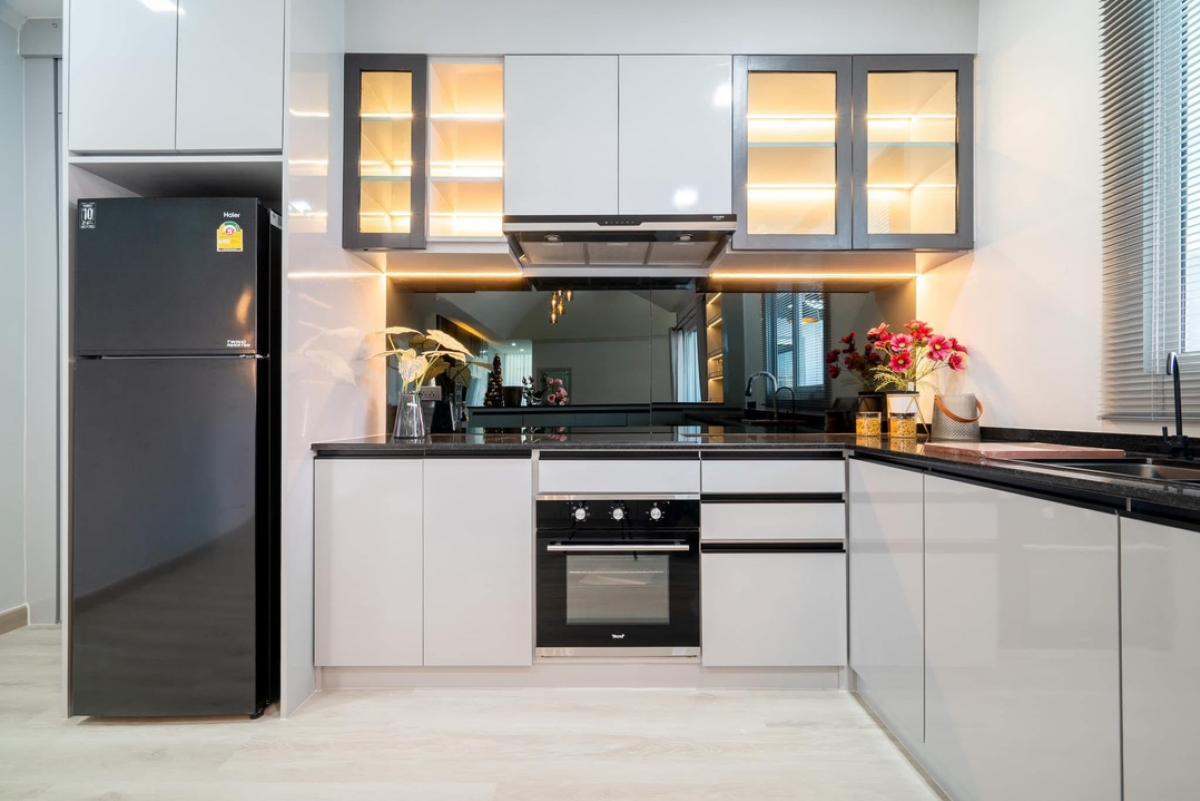 ขายบ้านพัทยา บางแสน ชลบุรี สัตหีบ : 📍บ้านสวยทำเลดี ใจกลางเมือง ติดห้างเดอะชิลล์ // พัทยาฮิลล์ 2