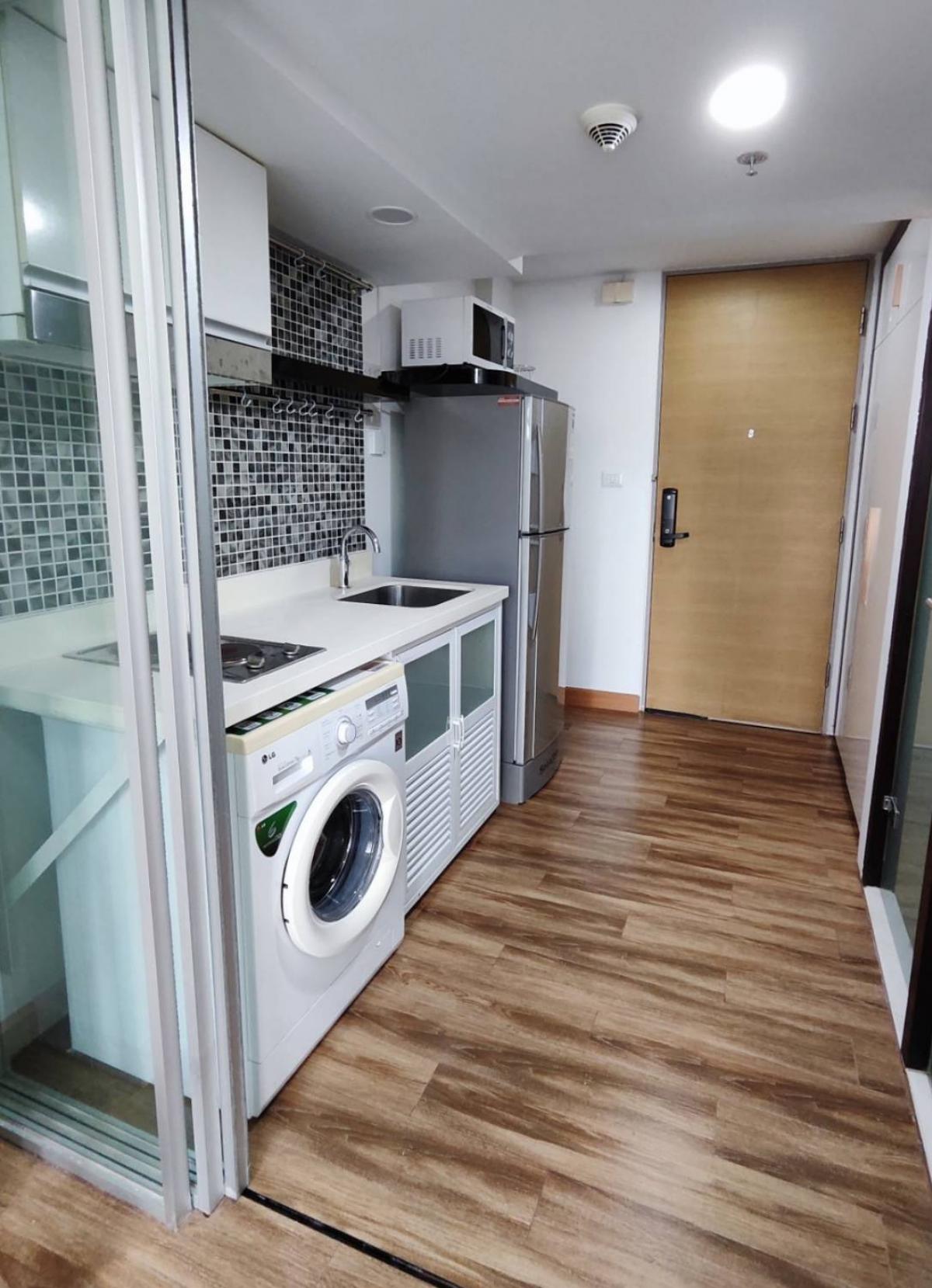 ให้เช่าคอนโดสุขุมวิท อโศก ทองหล่อ : 22/03/2026, คอนโด Ideo Morph 38 ใกล้ BTS ทองหล่อ สวยพร้อมอยู่ 1 ห้องนอน 37 ตรม. แค่ 28,000 บาท/เดือน! 0642748883