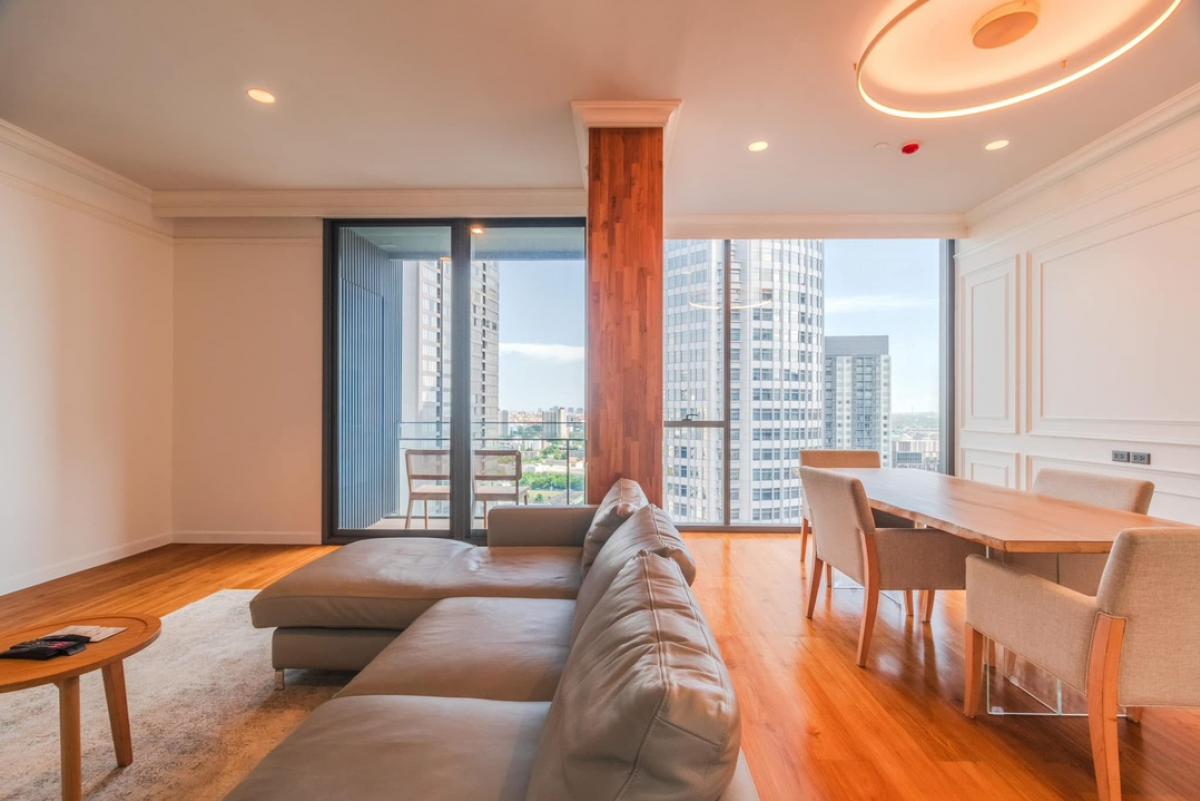 For SaleCondoSukhumvit, Asoke, Thonglor : Condo for sale Laviq Sukhumvit 57 size 115 Sq.m 2 bed 3 bath 37,000,000 MB Contact 086-795-9997 Jimmy
