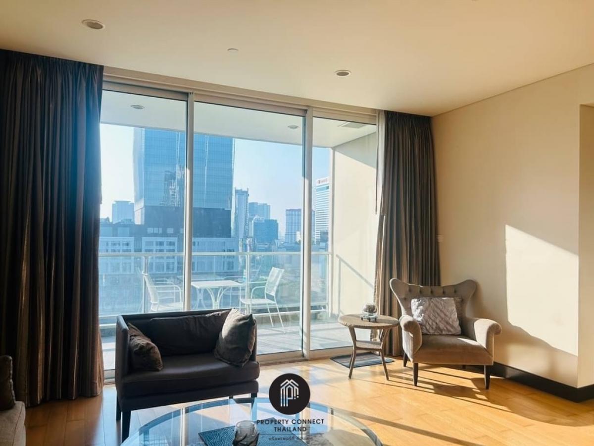 ให้เช่าคอนโดวิทยุ ชิดลม หลังสวน : **โครงสร้างแข็งแรง**Cozy and Large 2 Beds in Chidlom