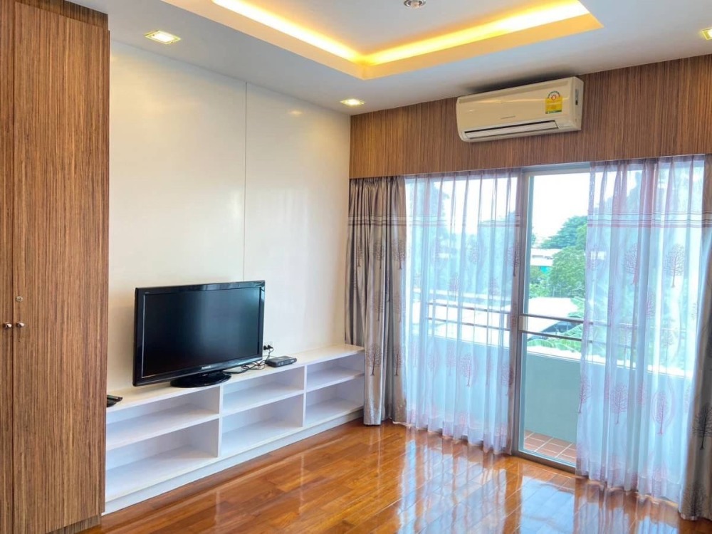 For RentTownhomePattanakan, Srinakarin : Newly RENOVATED Noble Cube Pattanakarn