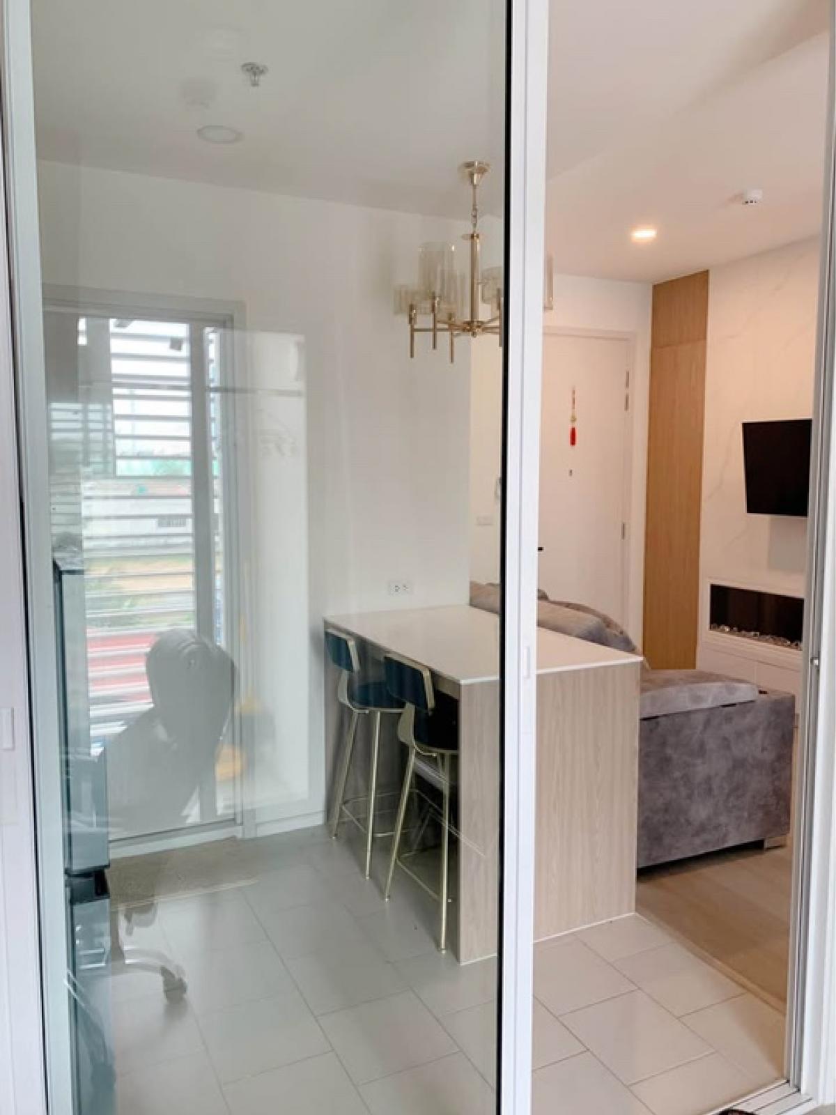 ขายคอนโดปิ่นเกล้า จรัญสนิทวงศ์ : ✨ For Sale: De LAPIS Charan 81 Condo ✨ 💰 Only 2,990,000 THB