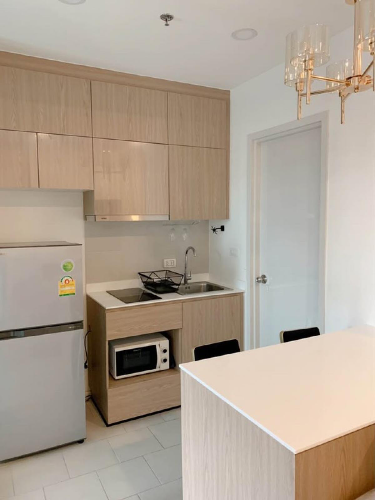 ขายคอนโดปิ่นเกล้า จรัญสนิทวงศ์ : ✨ For Sale: De LAPIS Charan 81 Condo ✨ 💰 Only 2,990,000 THB