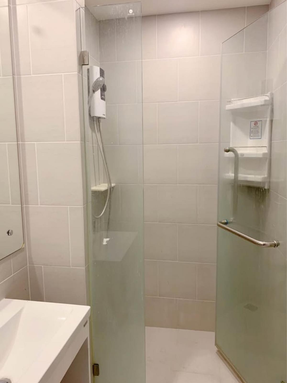 ขายคอนโดปิ่นเกล้า จรัญสนิทวงศ์ : ✨ For Sale: De LAPIS Charan 81 Condo ✨ 💰 Only 2,990,000 THB