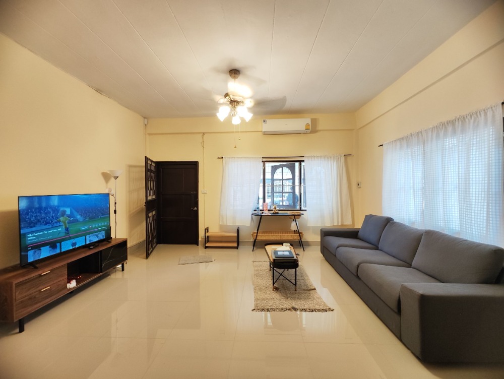 For RentTownhomeOnnut, Udomsuk : Semi-detached house for rent, Rangsiya Village, Soi Udomsuk 58 (rt-01)